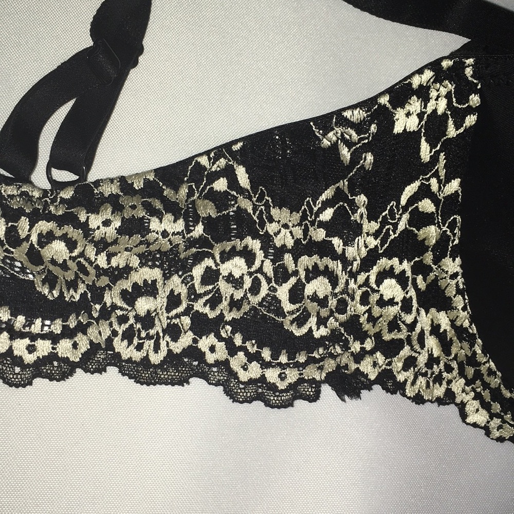 Bra - Picture 3 of 3